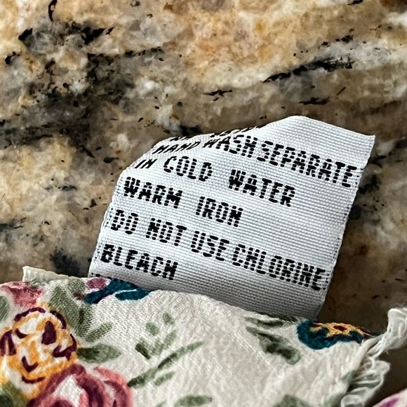 VINTAGE KRIS DEE 80s SILK SATIN MICRO FLORAL BLOUSE  CREAM S HAWAII PREPPY MICRO - Picture 6 of 8